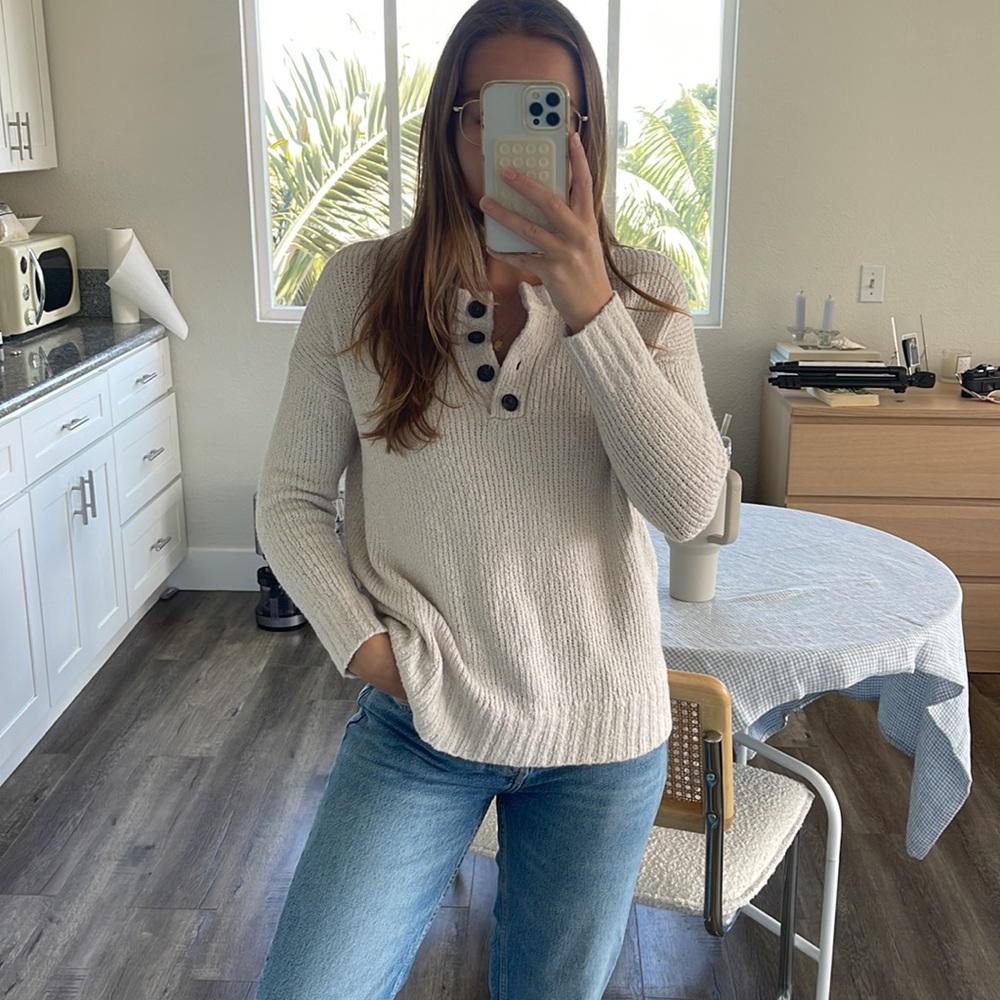 American Eagle 1/4 Button Chenille Sweater